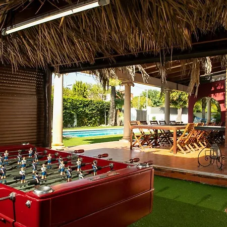 Bouganvillea Holiday home *